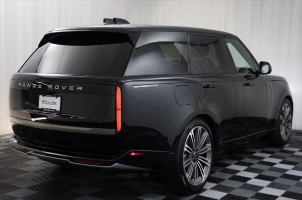 2023 Land Rover Range Rover Velar P340 S R-Dynamic - Image 5